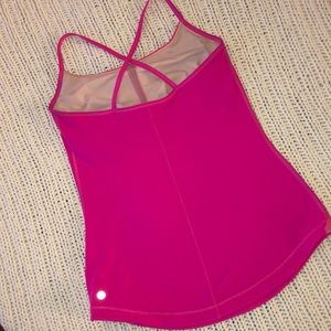 🍋 Lululemon Tank GUC sz.8